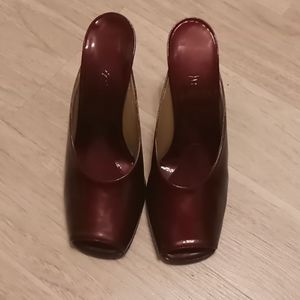 Yves Saint Laurent sandals ...